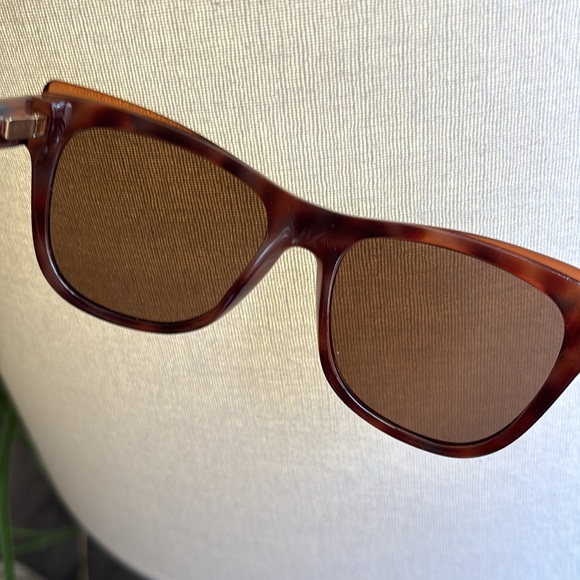 Authentic Gucci 52m oversized cat Optyl acetate leopard print sunglasses - Picture 14 of 15